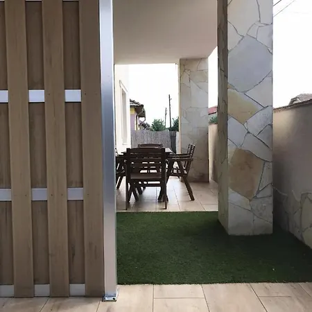 Grand Terasz Apartment Tiszafured Exterior photo