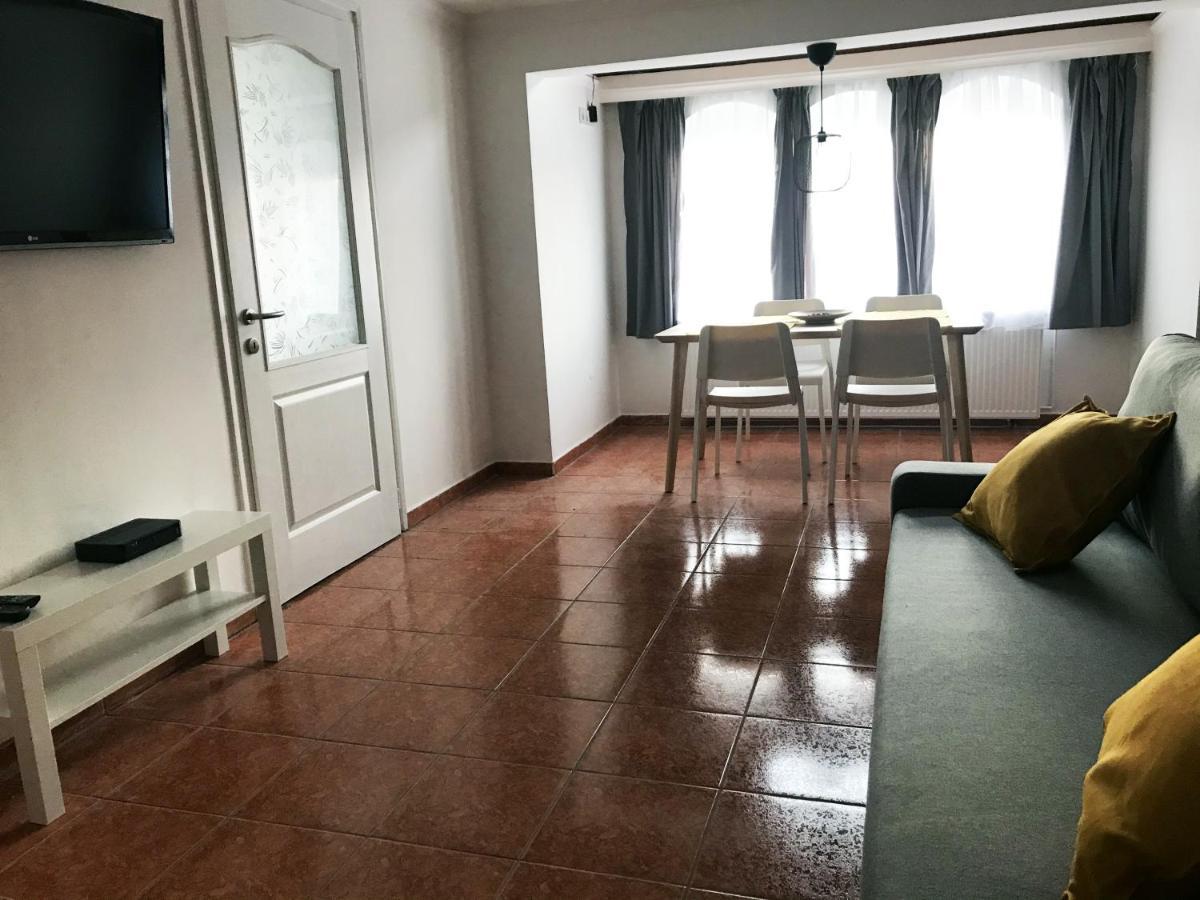 Grand Terasz Apartment *